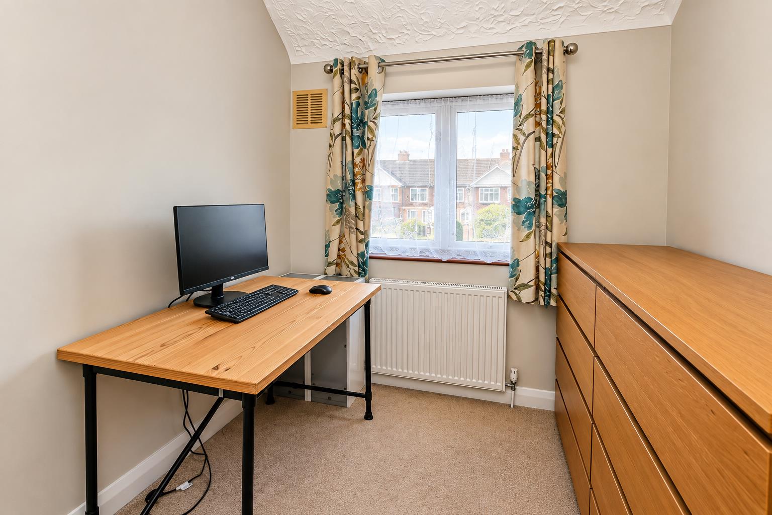 Ash Close, Carshalton
